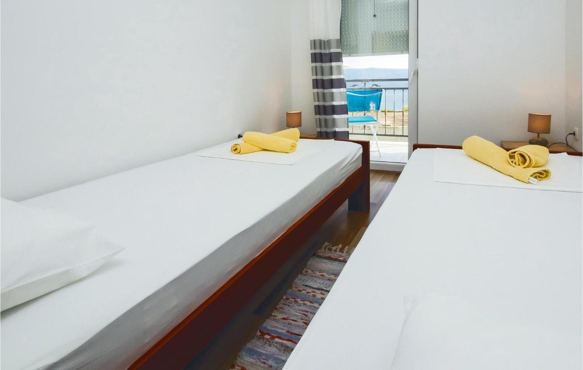 2 Bedroom Awesome Apartment In Mali Rat Sumpetar Eksteriør billede