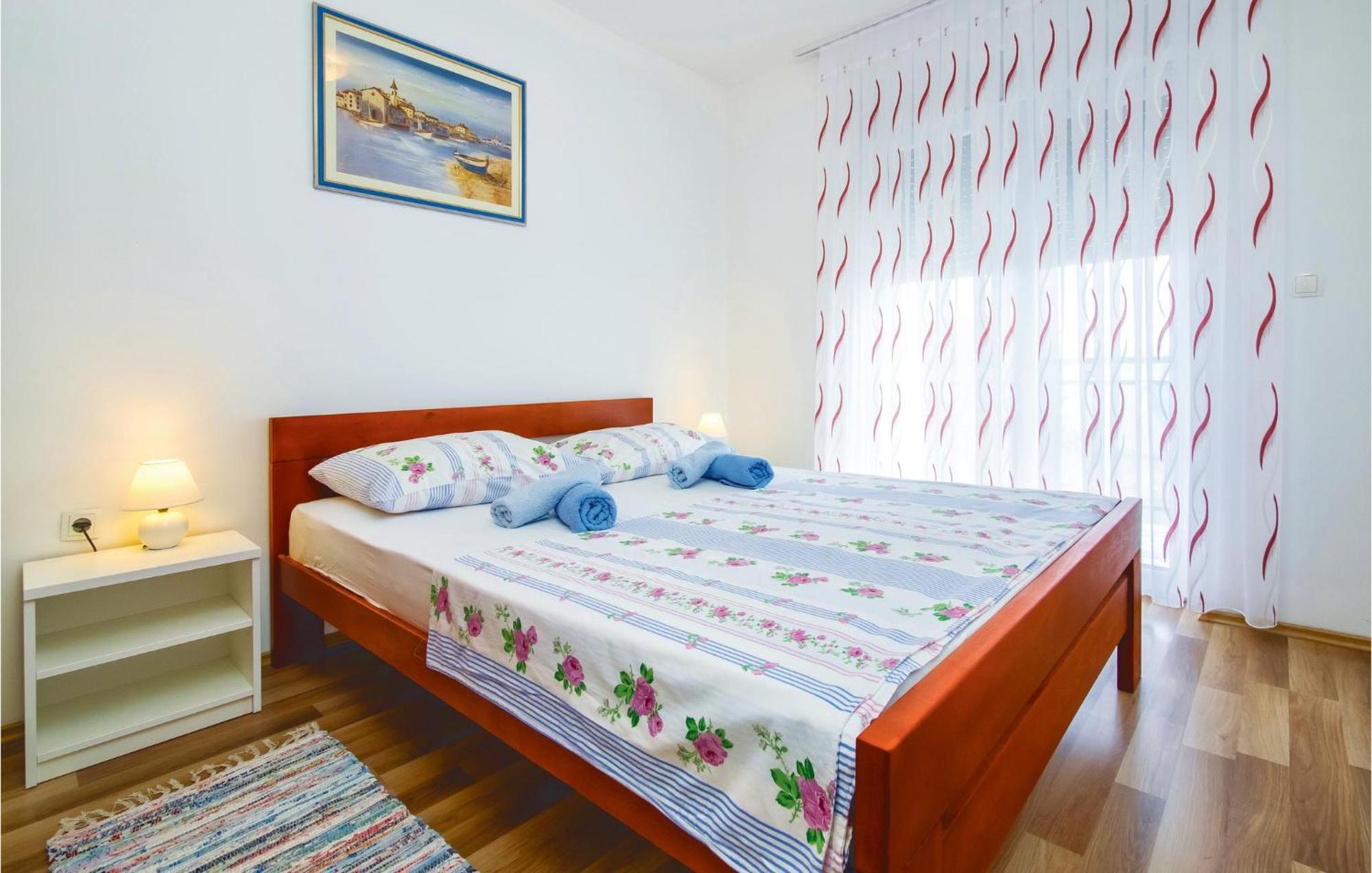 2 Bedroom Awesome Apartment In Mali Rat Sumpetar Eksteriør billede